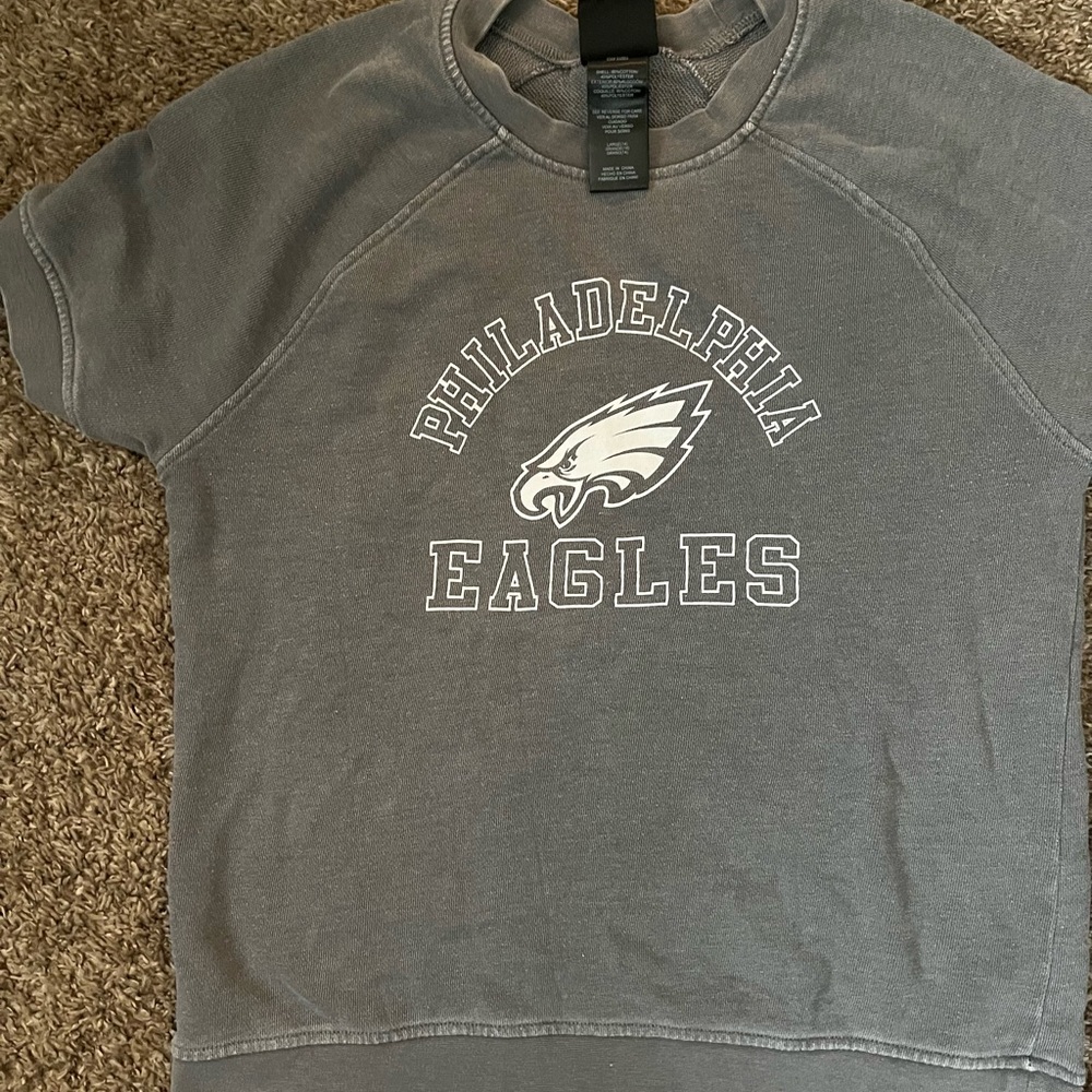 Philadelphia Eagles Kids Gray Short Sleeve Tee Girls Size 14 washed never worn